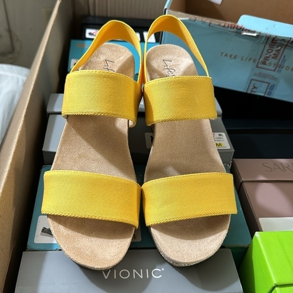 LifeStride Womens Delta Slingback Ankle Strap Wedge Sandals - Picture 4 of 7